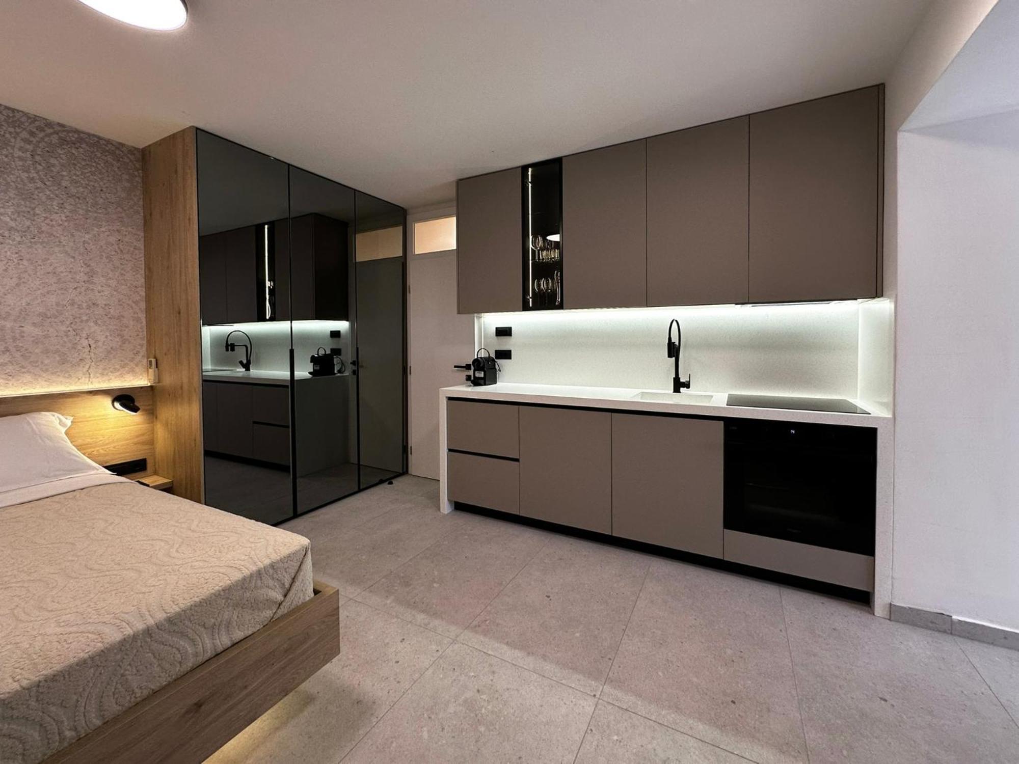 Studio Apartments Lace Novalja Eksteriør bilde